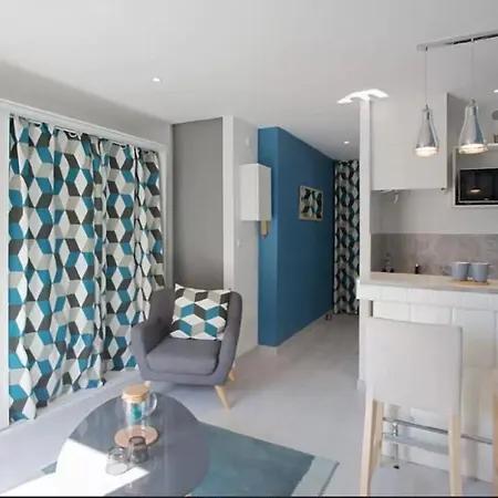 דירה Beau Studio Bord De Mer Tout Equipe