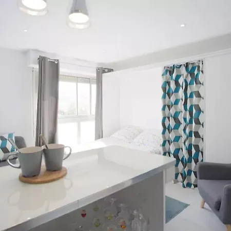 דירה Beau Studio Bord De Mer Tout Equipe סן-מנדרייה-סור-מר